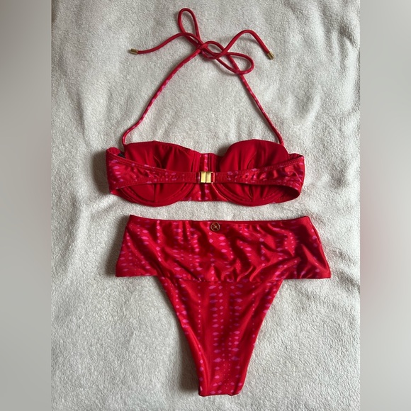 🌟Vix Malika “Brand New without tags” swimsuit. Top S, bottom XS 🌟 - Picture 5 of 8